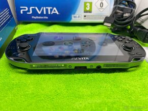 PS VITA PCH-1004 OLED displej - 4