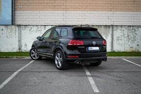 Volkswagen Touareg II 3.0 V6 TDI 240k R-Line - Aj na splátky - 4