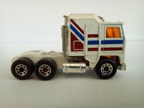 MATCHBOX CONVOY - KENWORTH - POZRI DETAILNÉ FOTO - 4