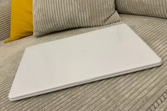 ASUS VivoBook 15 X542 + TAŠKA - 4