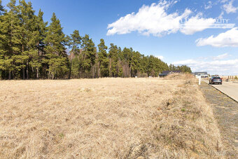 Pozemok pri lese (1441 m2), Veľká Lomnica - 4