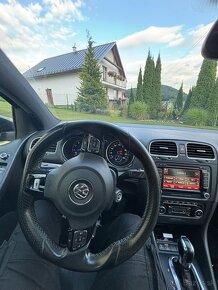 Volkswagen Golf 6 R - 4