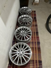 5x100 R17 - 4