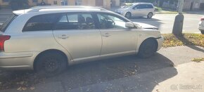 Toyota Avensis T25 2005 2.0 d4d 93kw - 4