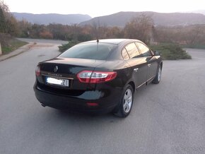 Renault Fluence 1.6 benzín - 4