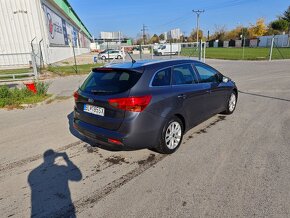 KIA Cee’d Wagon 76000Km Prvý majiteľ - 4