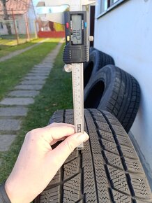 Zimné pneumatiky 195/65 r15 - 4