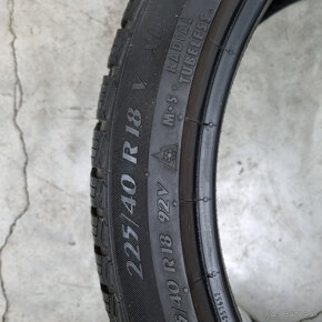 Zimné pneumatiky 225/40 R18 MATADOR DOT3522 - 4