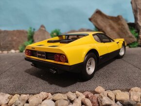 prodám model 1:18 ferrari 512BB KYOSHO - 4