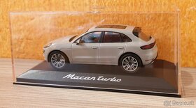 Porsche Macan Turbo model 1/43 Minichamps - 4