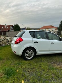 Kia CEED - 4