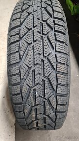 Nové zimné 205 /55 R 16, škoda 5x100 - 4