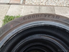 SADA LETNYCH PNEUMATIK ZANOVNE  215/45R18 GOODYEAR - 4