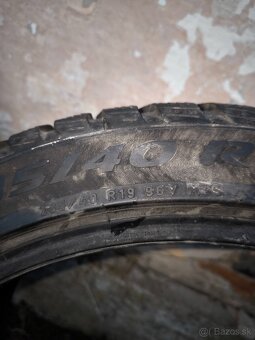 Pirelli Sottozero 3 235/40 R19 - 4