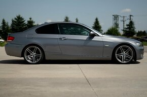 BMW e92 325i - 4