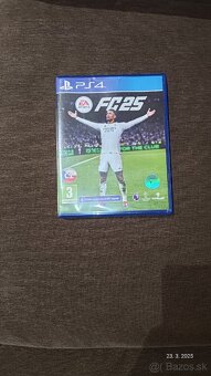 Playstation 5 1 TB plus FIFA 25 - 4