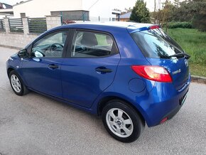 Mazda 2 benzin - 4