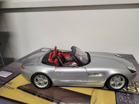 Model BMW Z8  Bburago - 4