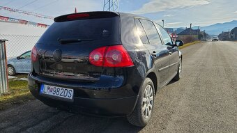 Volkswagen Golf 1.6 FSI Comfortline - 4