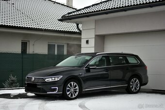 Volkswagen Passat Variant GTE Plug-in-Hybrid DSG - 4