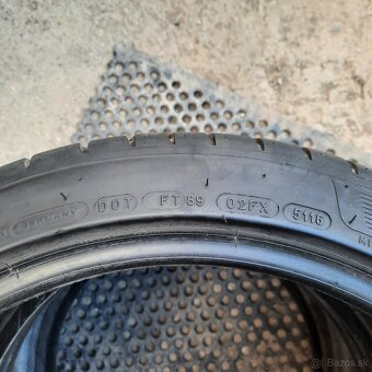 Michelin Pilot SPORT 4 235/40 ZR18 95Y - 4