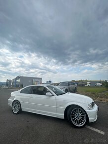 BMW E46 coupe 328i, M3 interiér - 4