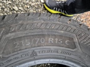 Zimne pneumatiky 215/70r15C - 4