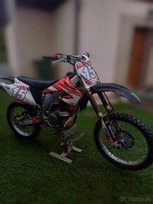 Honda CRF450R 2006 - 4