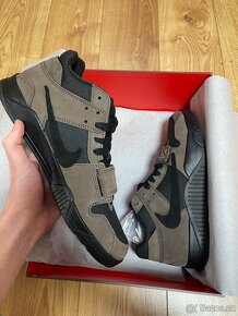 Jordan Jumpman Jack TR Travis Scott Dark Mocha - 4