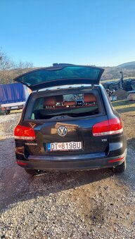 Volkswagen Touareg 3.0TDI - 4