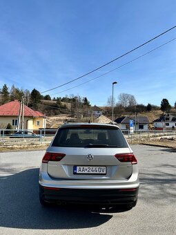 Volkswagen Tiguan 1.4TSI 110tisic km Top stav - 4