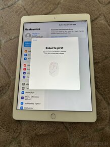 iPad 8.gen., 128GB - 4