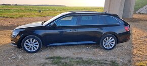 Škoda Superb 3 2.0 TDI DSG Virt.Cockpit Panor.Led Matrix - 4