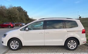 Volkswagen Sharan 2.0TDI Comfortline/ MPV/NAVI/Manual - 4