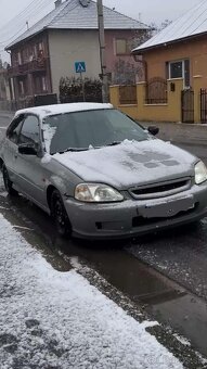 Honda civic 6g 1.4 is - 4