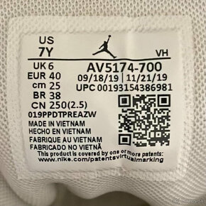 Nike Air Jordan 1 Mid - 4
