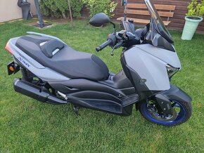 Yamaha X-Max 300 - 4