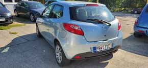 Mazda 2 1.4 HDI rok 2009 - 4