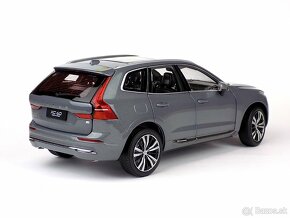 VOLVO XC 60 - 1:18 PAUDI - 4