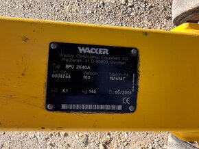 Reverzná vibračná doska Wacker Neuson BPU 2540A 145kg - 4