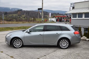 OPEL INSIGNIA 2,O TURBO BENZIN 4X4 - 4