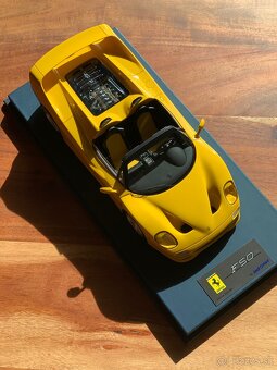 Ferrari F50 1/18 Looksmart - 4