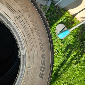 215/70 r16 Yokohama - 4