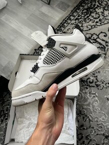 Jordan 4 military Black - 4