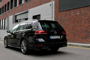 Volkswagen Golf 2.0 TDI Highline R-Line - MENENÝ MOTOR - 4