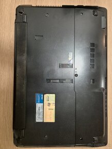 ASUS KS53D (SX280) - 4