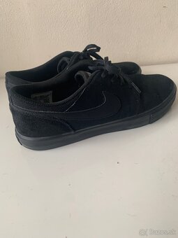 Nike sb 44 portmore - 4