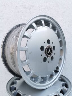 Mercedes Gulideckel alu disky 5x112 R15 W124, W190 - 4