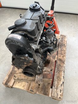 Motor VW Sharan typ BRT - 4