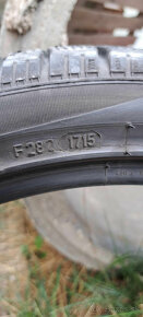 1x Pirelli zimna 225/40R18 - 4